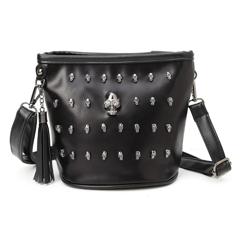 STREET Fashionable women's shoulder bag with skull